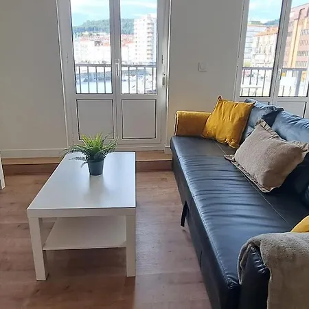 Con Vistas Al Puerto * Кастро-Урдиалес